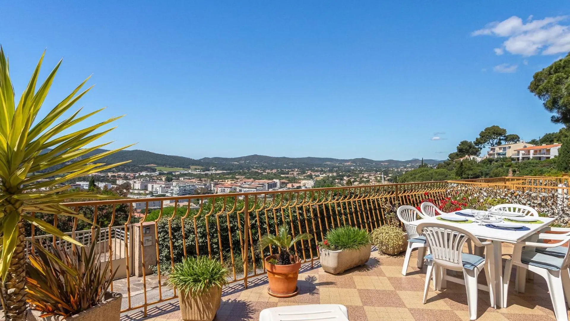 Apartment La Galaxie By Interhome Le Lavandou France